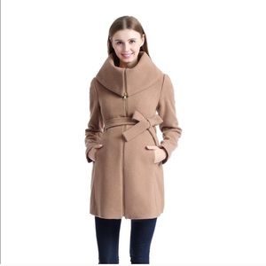 🚫SOLD 🚫 Kimi & Kai maternity wool coat